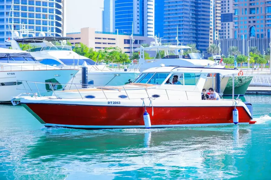 Yacht Ride Dubai